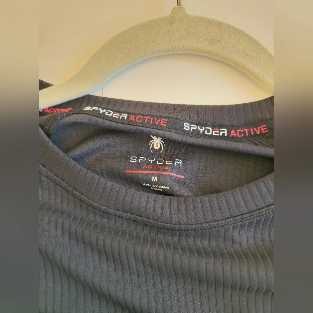 NWT Spyder Women's Active Pullover Crew Long Sleeves Shirt Black Size Medium - Picture 13 of 16